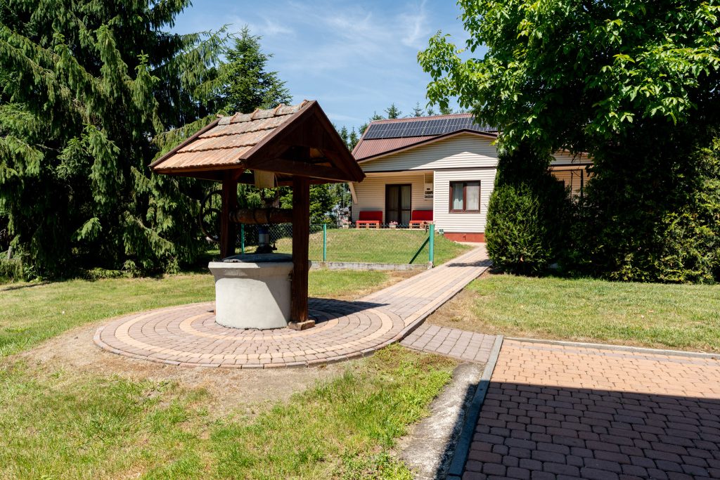 Budynek mieszkalny front - strona południowa